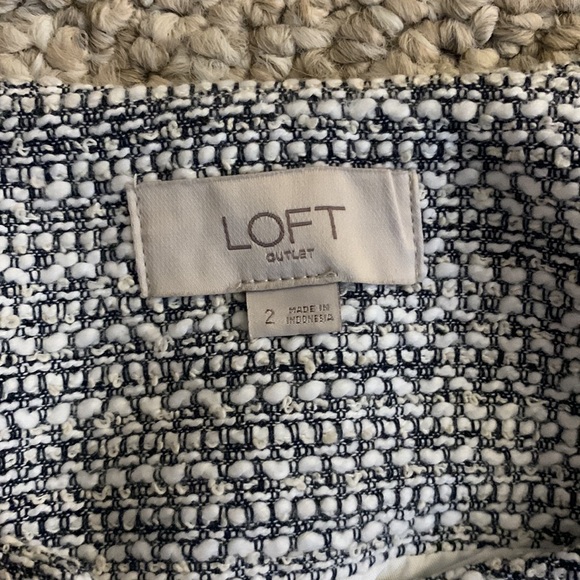 Loft Outlet Tweed Ruffle Open Front Grey Black White Blazer Size 2 - Picture 2 of 2